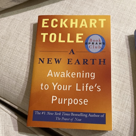 (2) Books - Picture 2 of 5